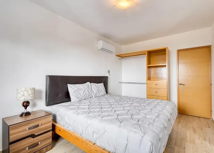 Ocean View With Scenic Balcony, Well-equipped Kitchen, Internet & W/d * Cabo San Lucas