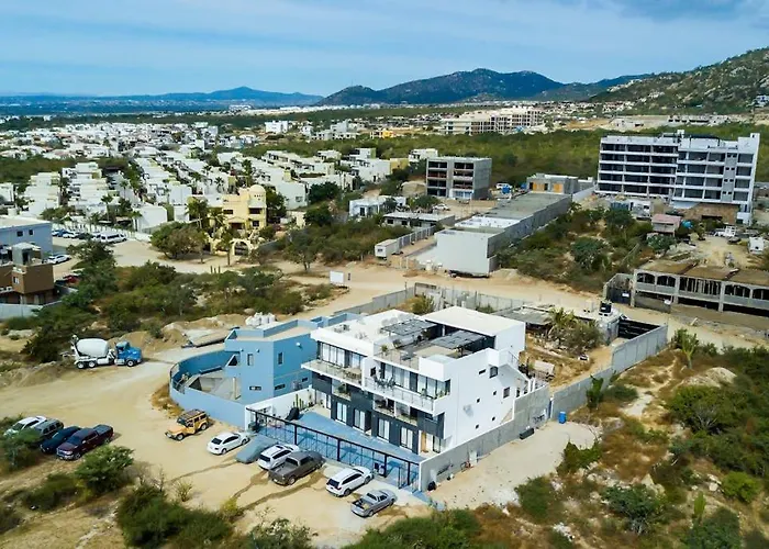 Ferienhaus Ocean View With Scenic Balcony, Well-equipped Kitchen, Internet & W/d