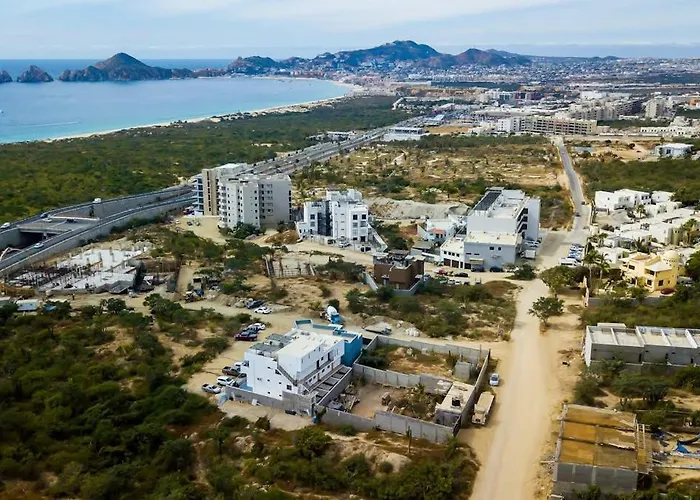 Ocean View With Scenic Balcony, Well-equipped Kitchen, Internet & W/d Ferienhaus Cabo San Lucas